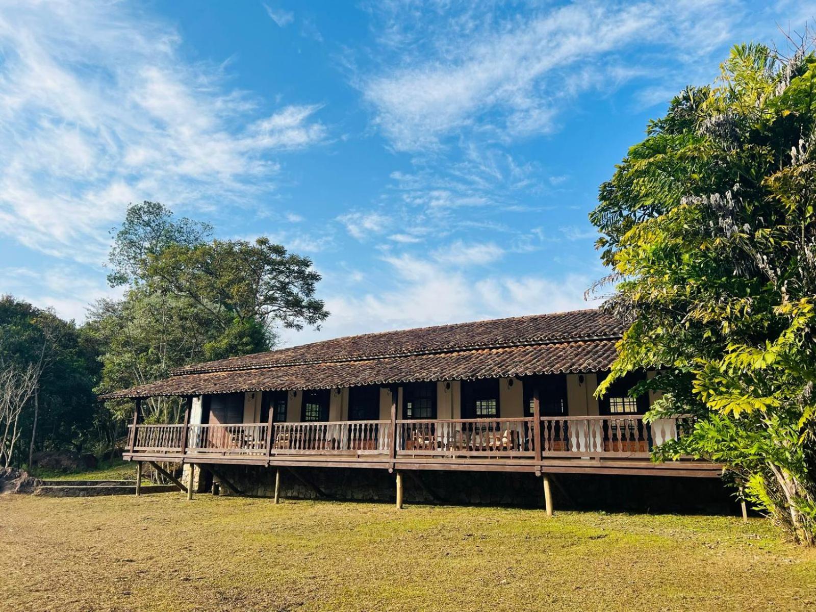 Pousada Candonga Da Serra Tiradentes Buitenkant foto