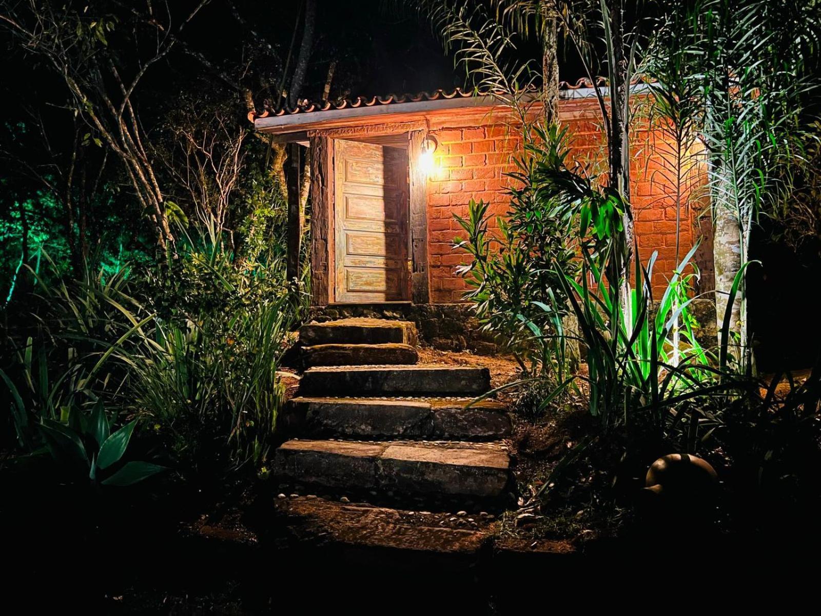 Pousada Candonga Da Serra Tiradentes Buitenkant foto